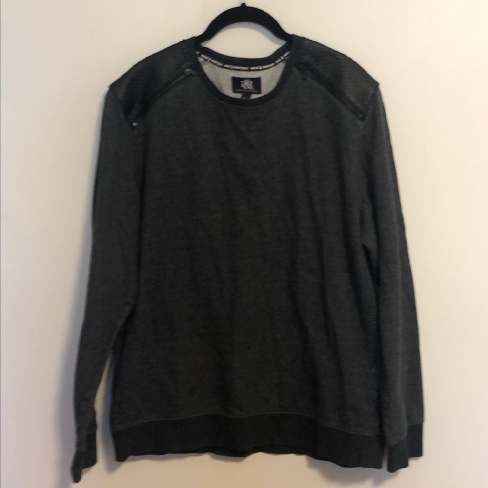 Men’s Rock & Republic Sweatshirt w/ accents Sz XL